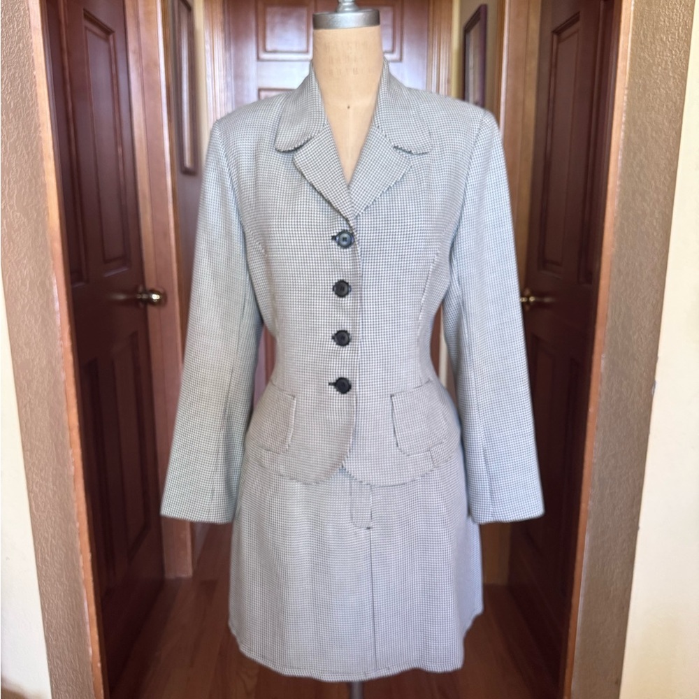 Max Studio Black and White Checkered Blazer & skirt